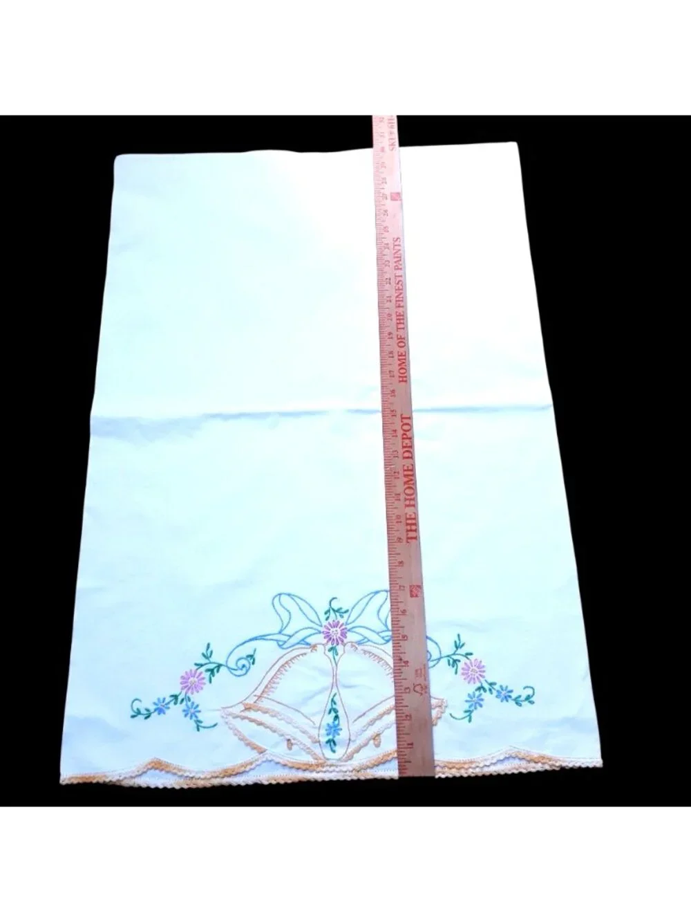 Vintage Embroidered Pillowcases Floral Design Crochet Trim - Set Of 2 - 20